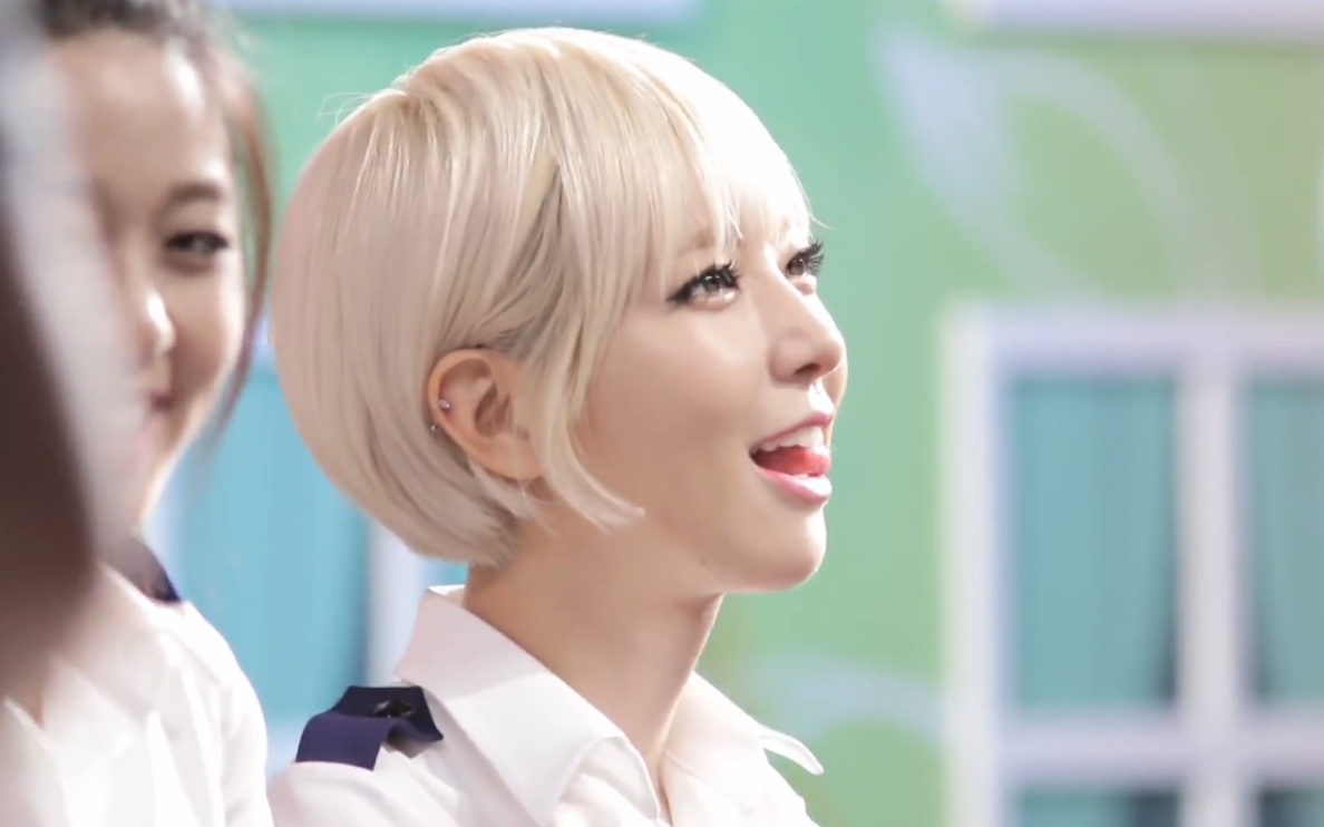 aoachoa草娥朴初雅15年饭拍超清大合集_哔哩哔哩_bilibili