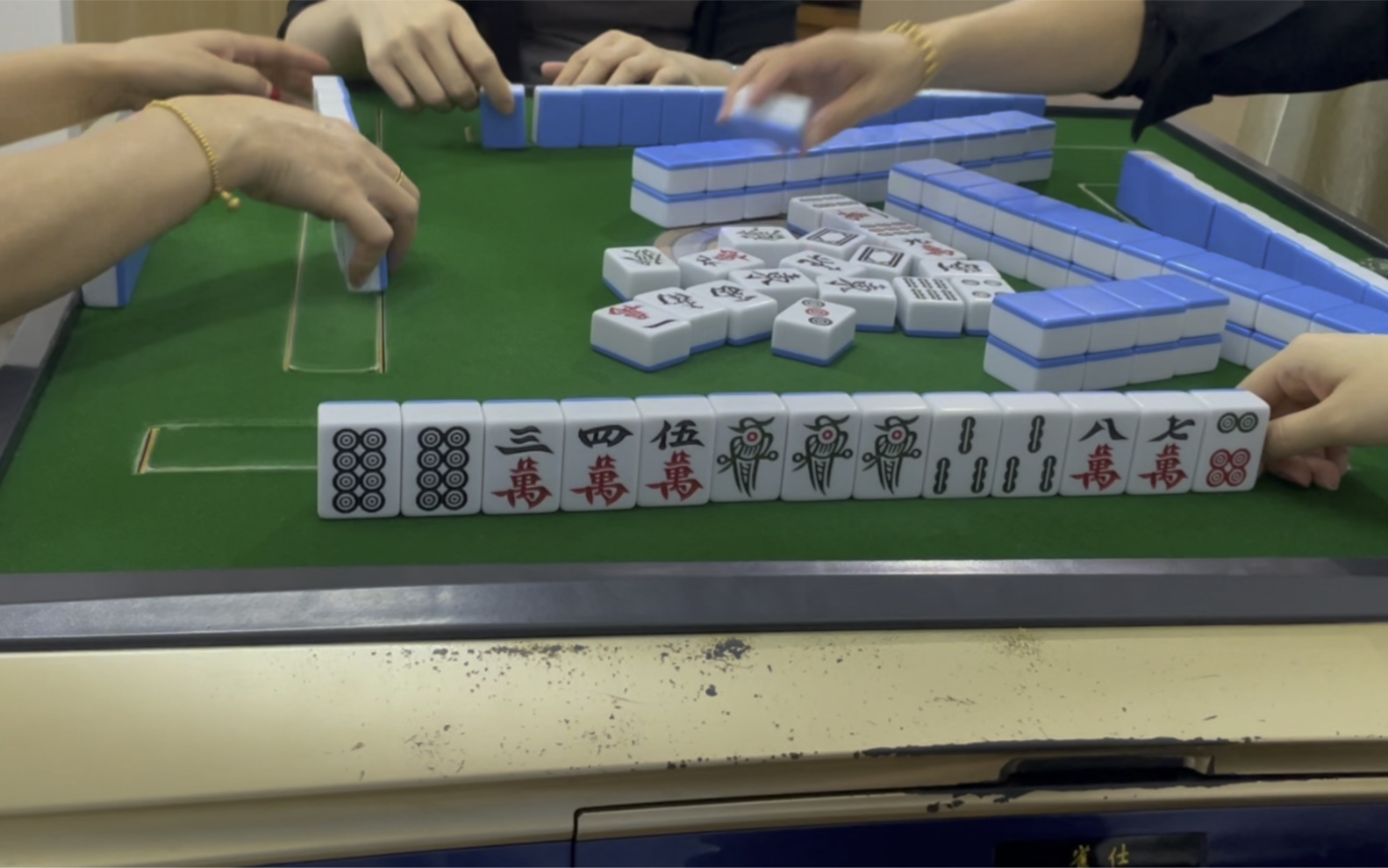 豪哥哥打红中麻将不糊都难的牌