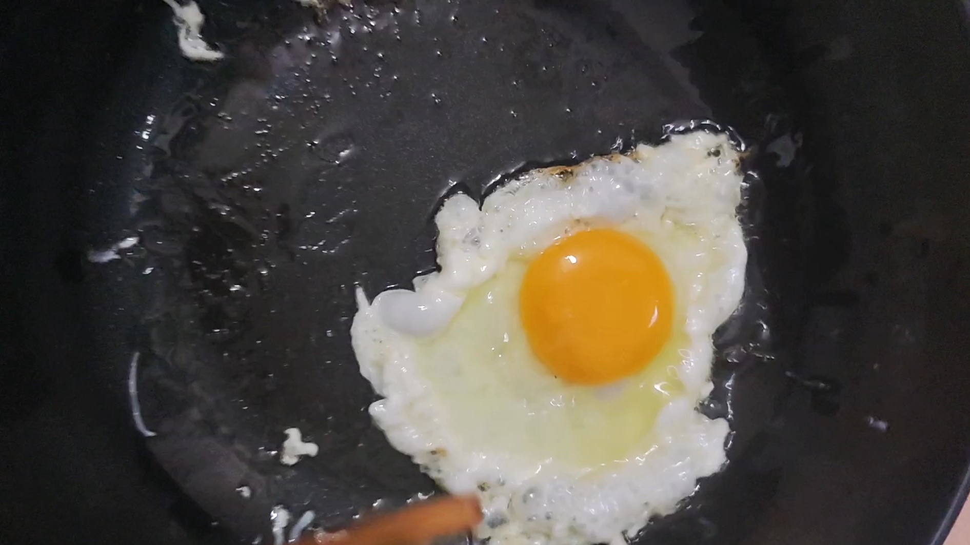 煎个荷包蛋cici叭