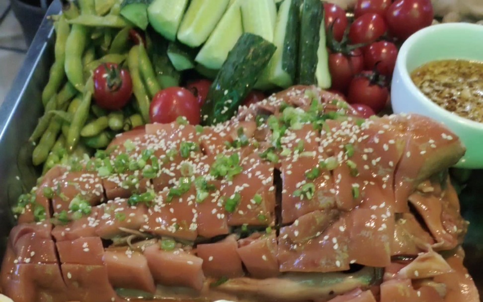 不一牛小烧烤,网红大盘下酒菜