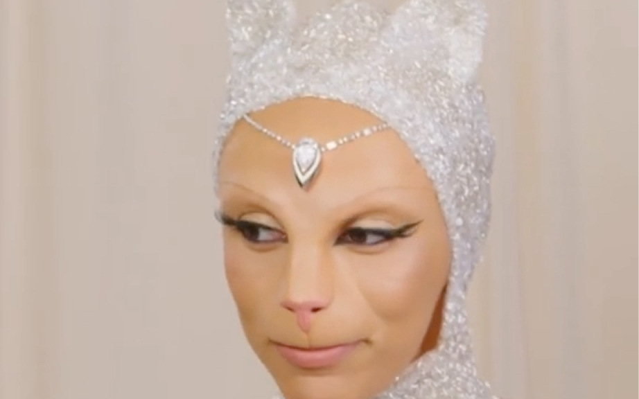 doja cat: wowwwwwww 喵