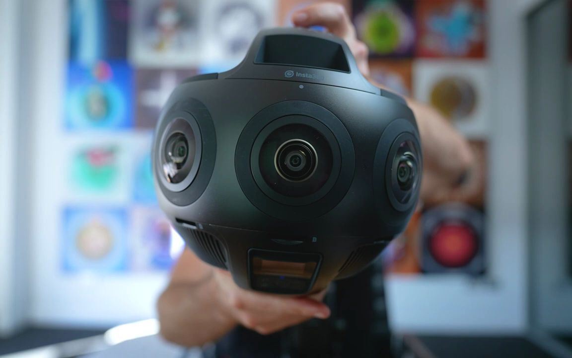 Insta360 TITAN 360 camera!哔哩哔哩bilibili