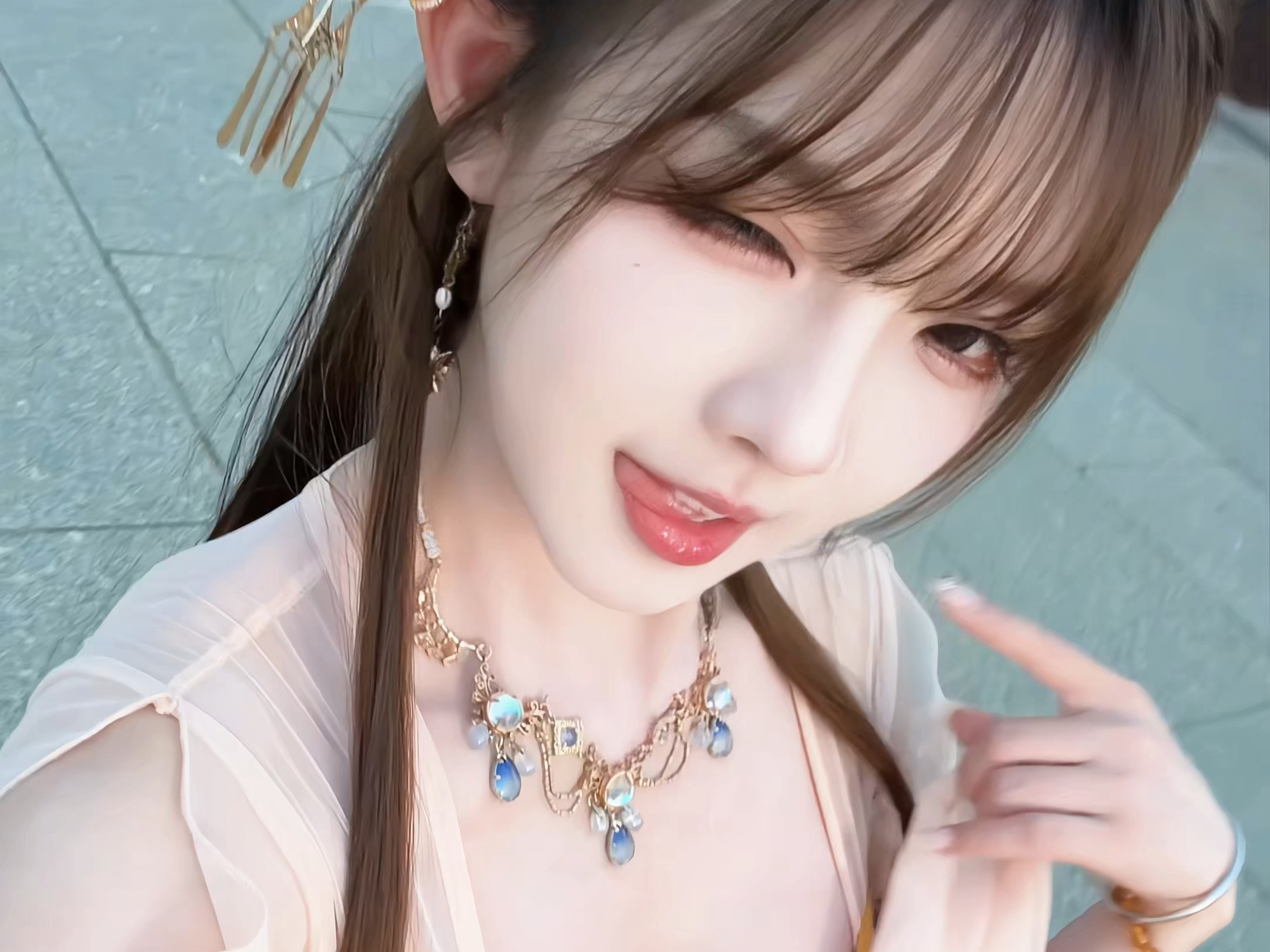 穿越来的