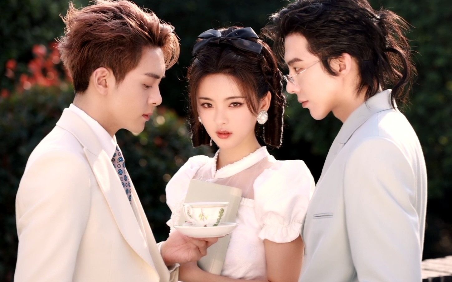 曾舜晞,杨超越,刘宇宁"豪门兄妹"来袭!_哔哩哔哩_bilibili