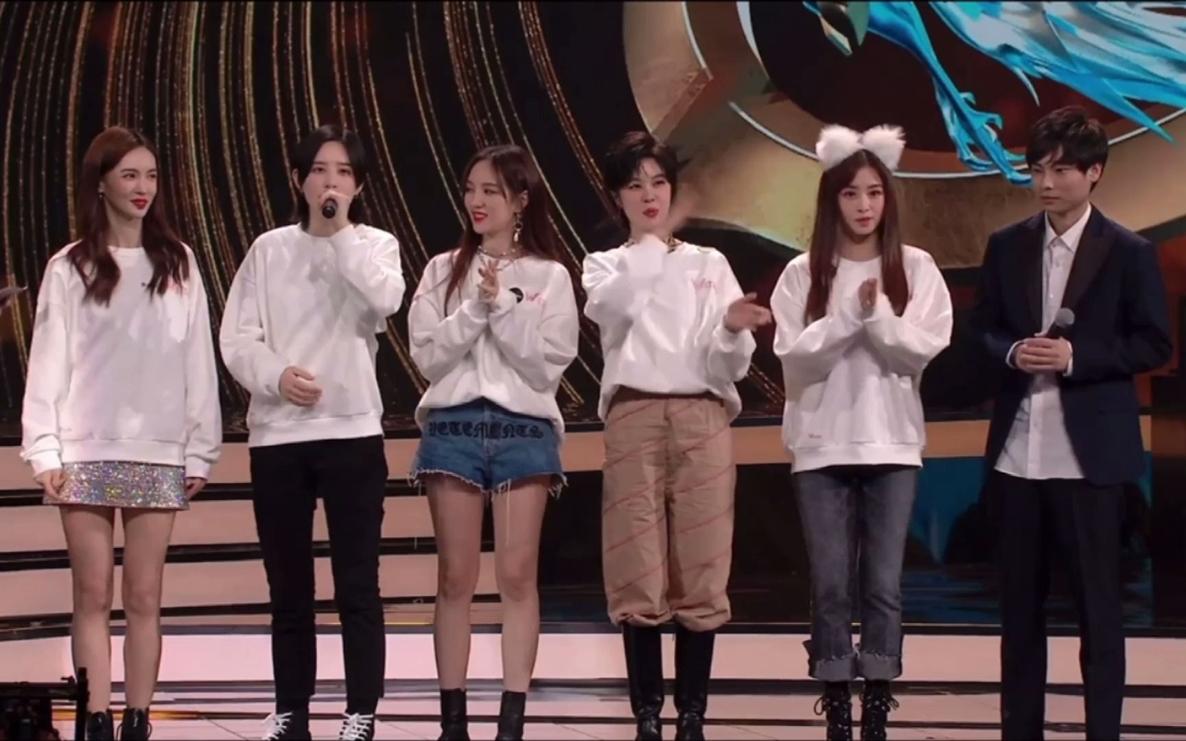 【孟佳×李斯丹妮×郁可唯×张含韵×金晨】小碗面荣耀时刻!