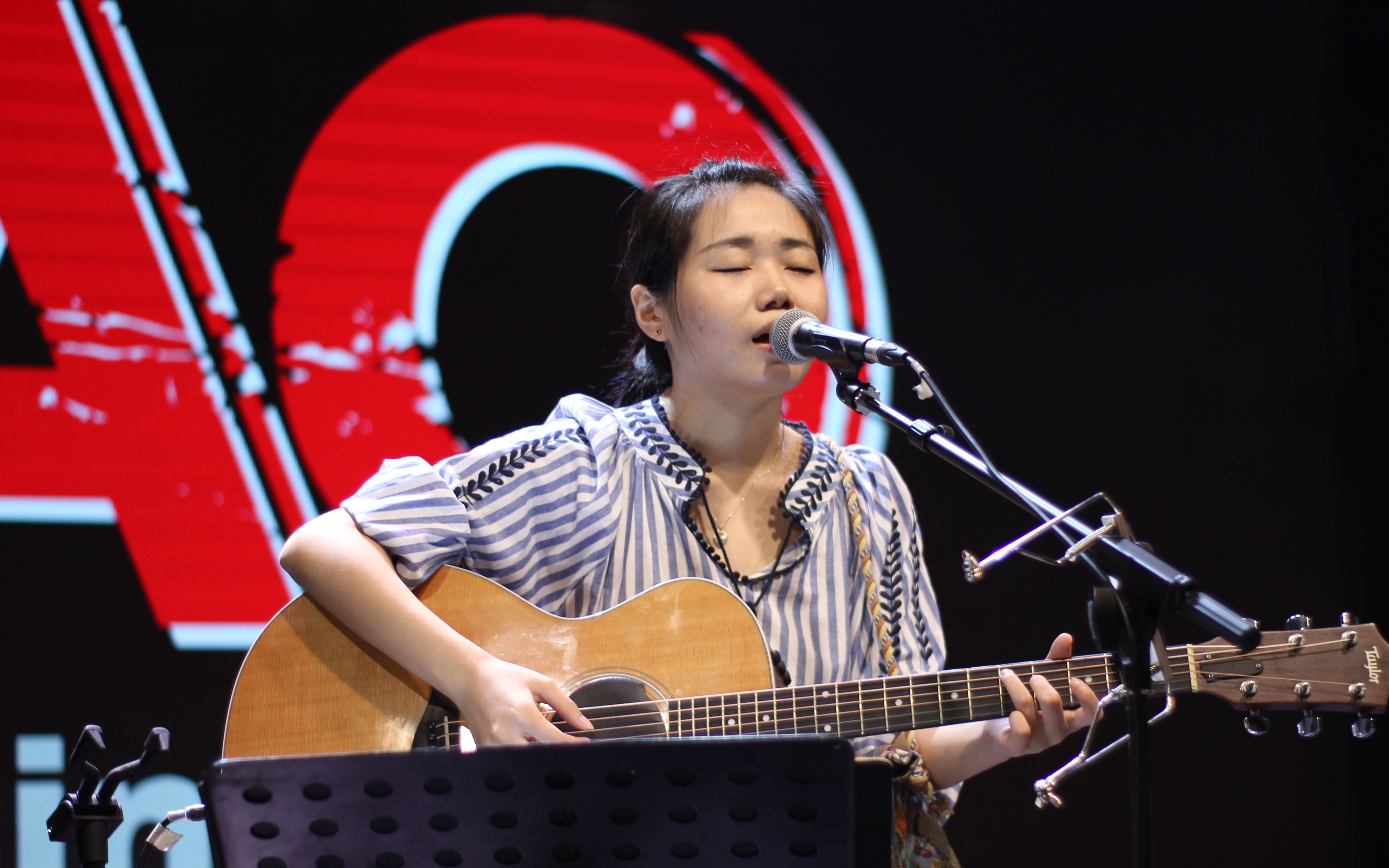 粥里没有花只有老干妈花粥巡演北京站