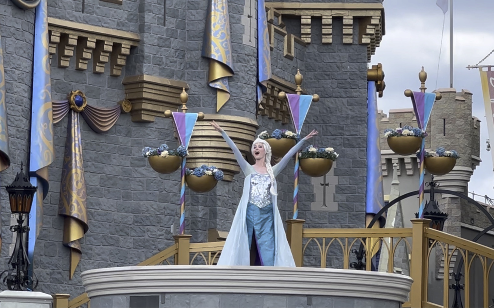 奥兰多迪士尼 冰雪奇缘 elsa表演