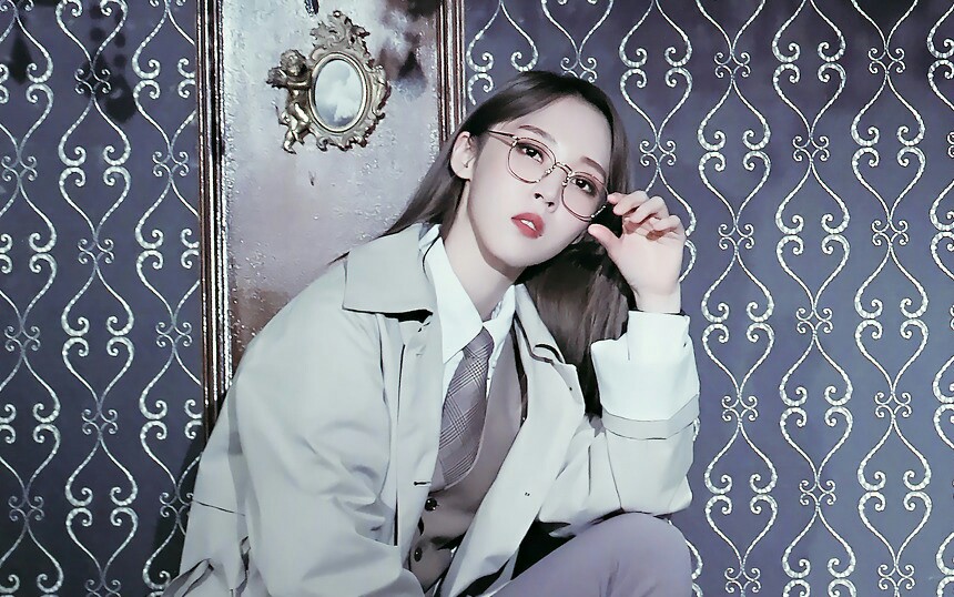 mamamoo玟星文星伊戴上眼镜穿上西装简直了