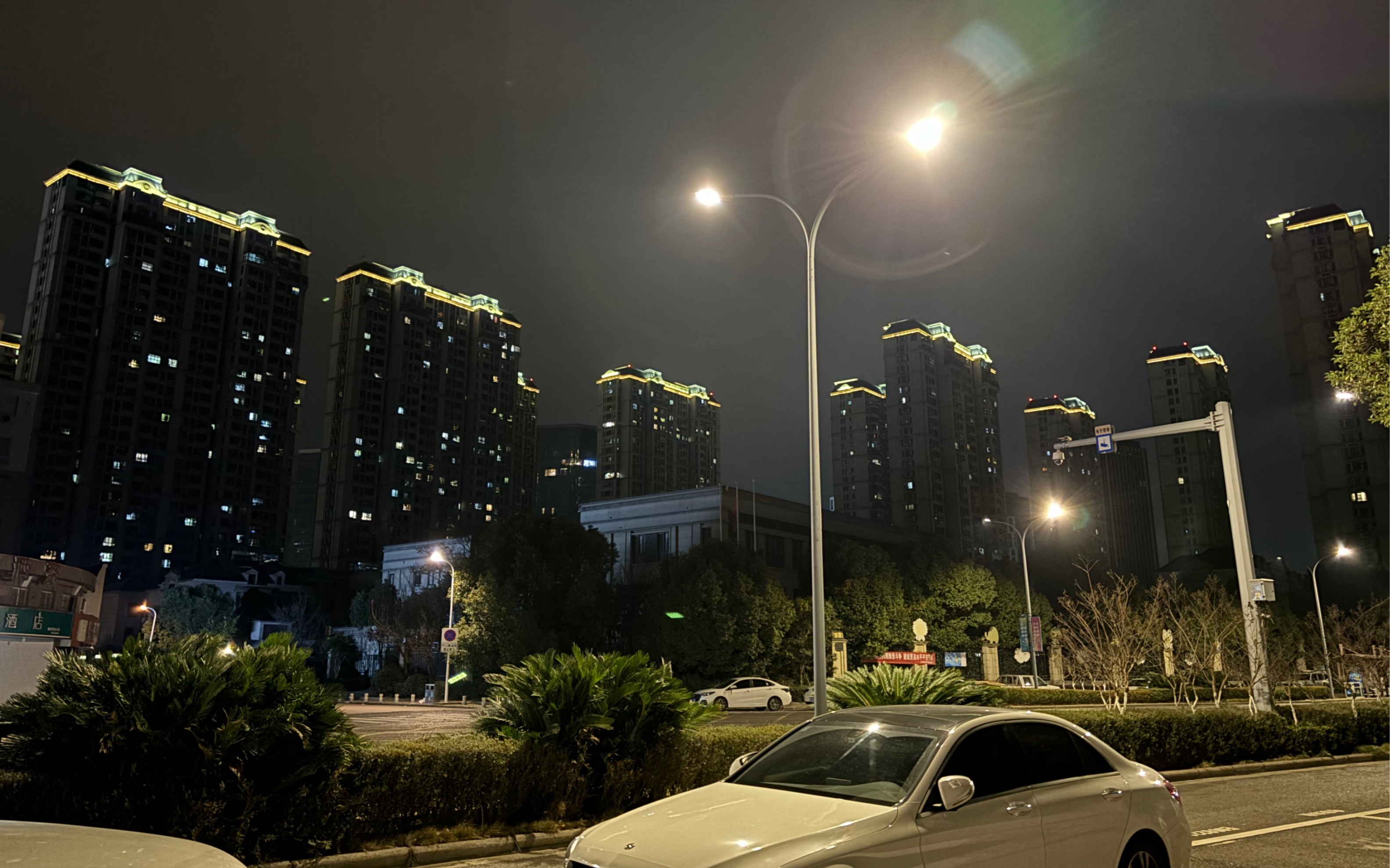 iphone15plus夜景拍摄