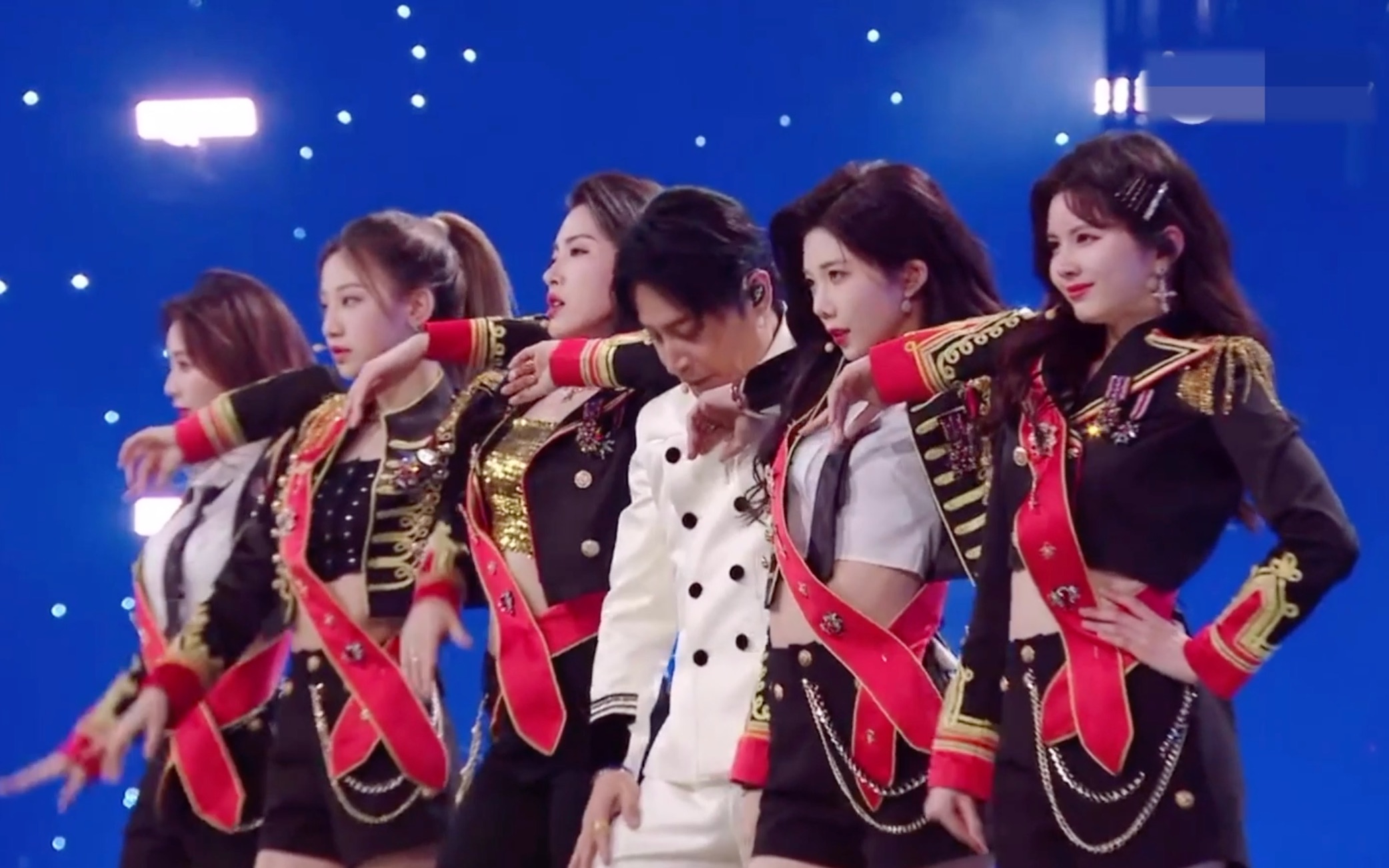 【金曲青春】【snh48】第六期丝芭家族《诱惑yoho》舞台|rap羊杀疯了!