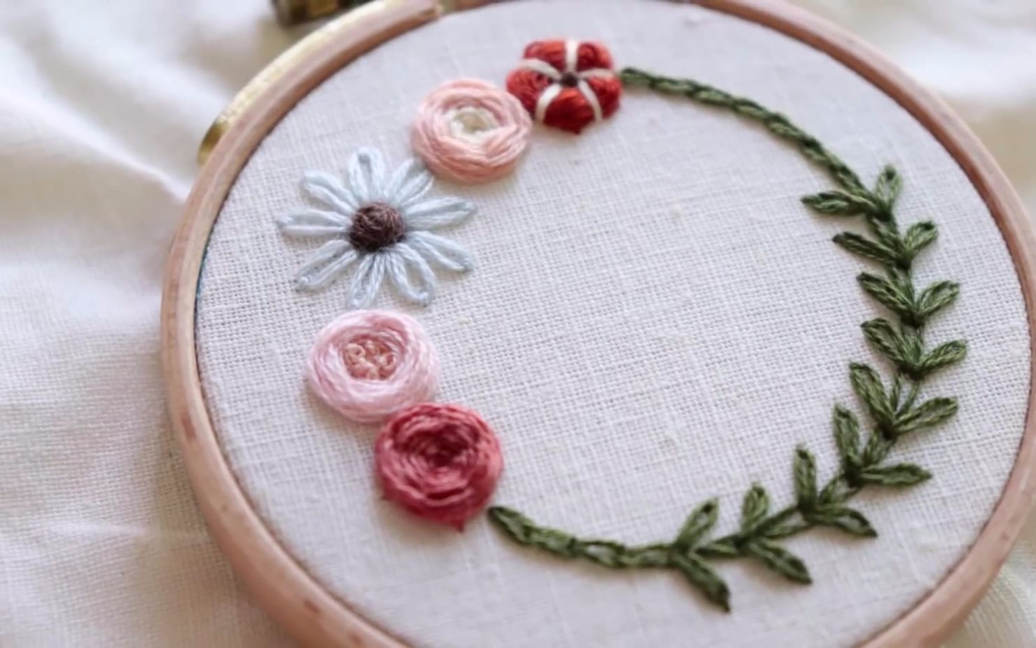 [法式刺绣]韩国小清新立体花环手工刺绣教程1