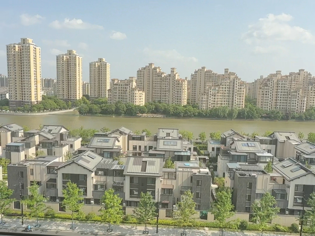 金地褐石苑c区83.