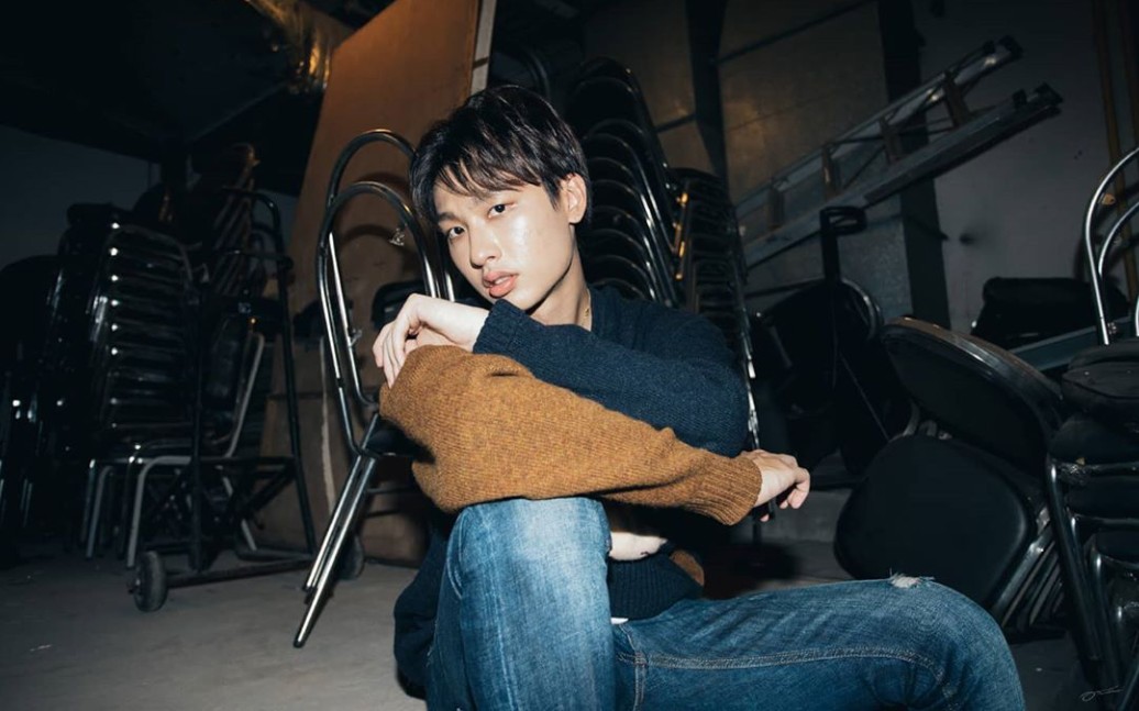 【gun na patn】甜心20200823ins直播,书书也看了的!