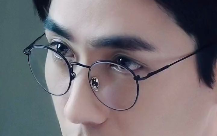 日常安利朱一龙 #眼镜杀 想巍巍.