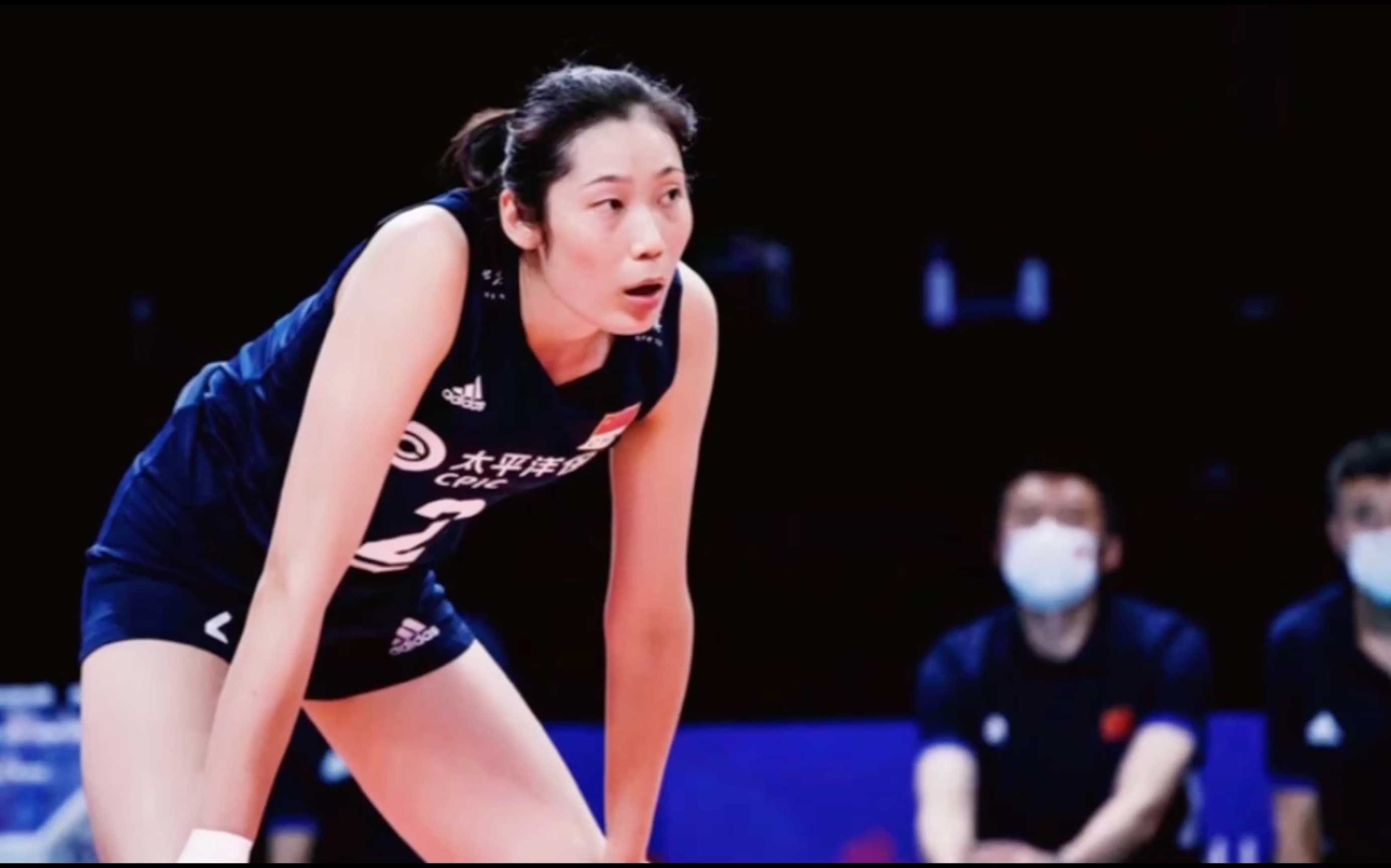 朱婷与意大利斯坎迪奇签约一个赛季|不甘！斯堪迪克全队泪流满面，下赛季多人离队，朱婷暂未续约