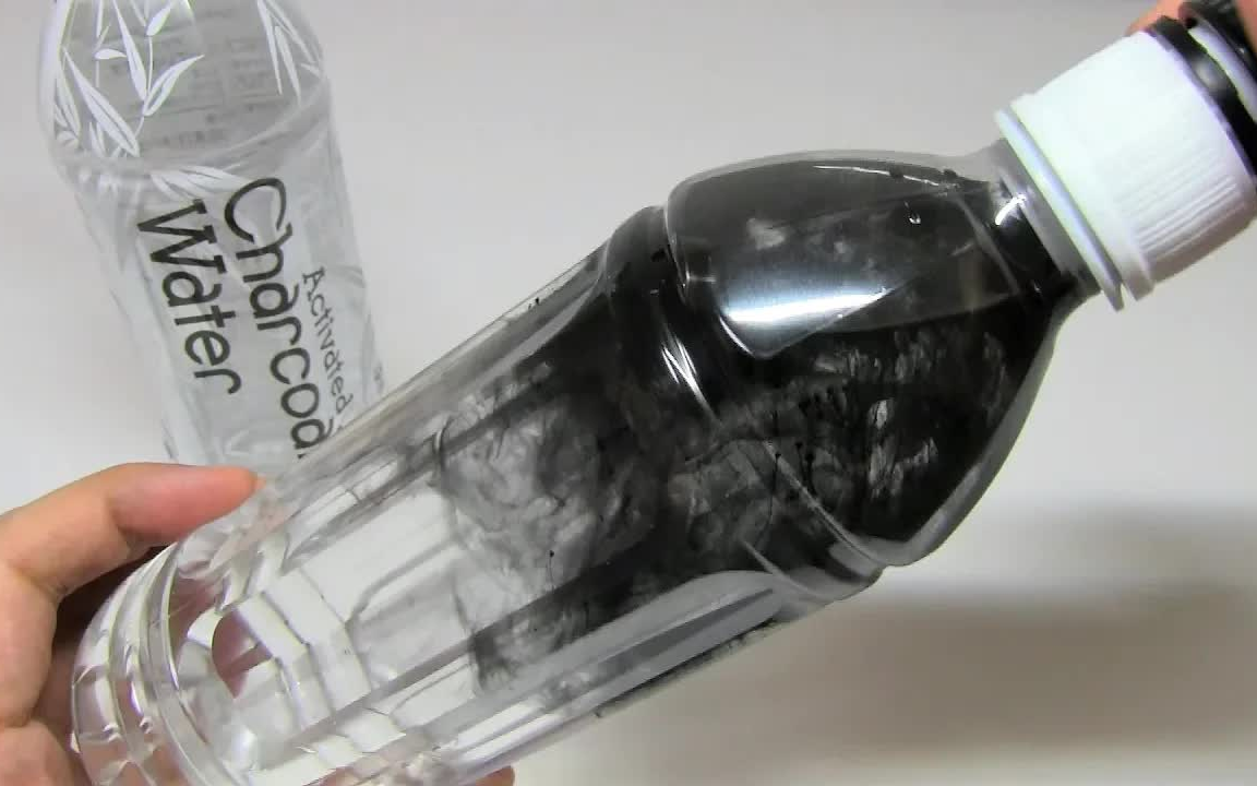 [图]Black Water Charcoal Water Detox Water||黑水竹炭水排毒水