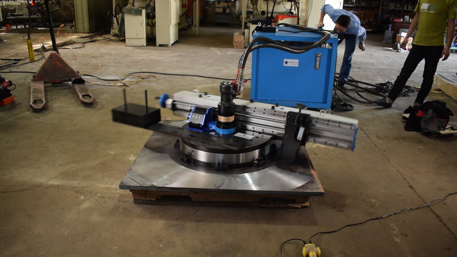 iff2000便携式法兰加工机 腐蚀法兰面修复机