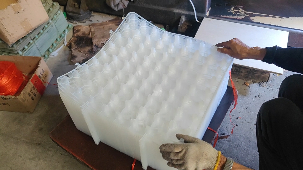 白色加强型排蓄水板生产厂家