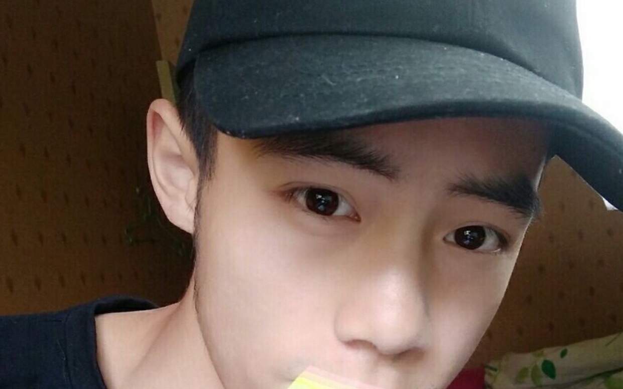 女装大佬,抖音谜一样的男子