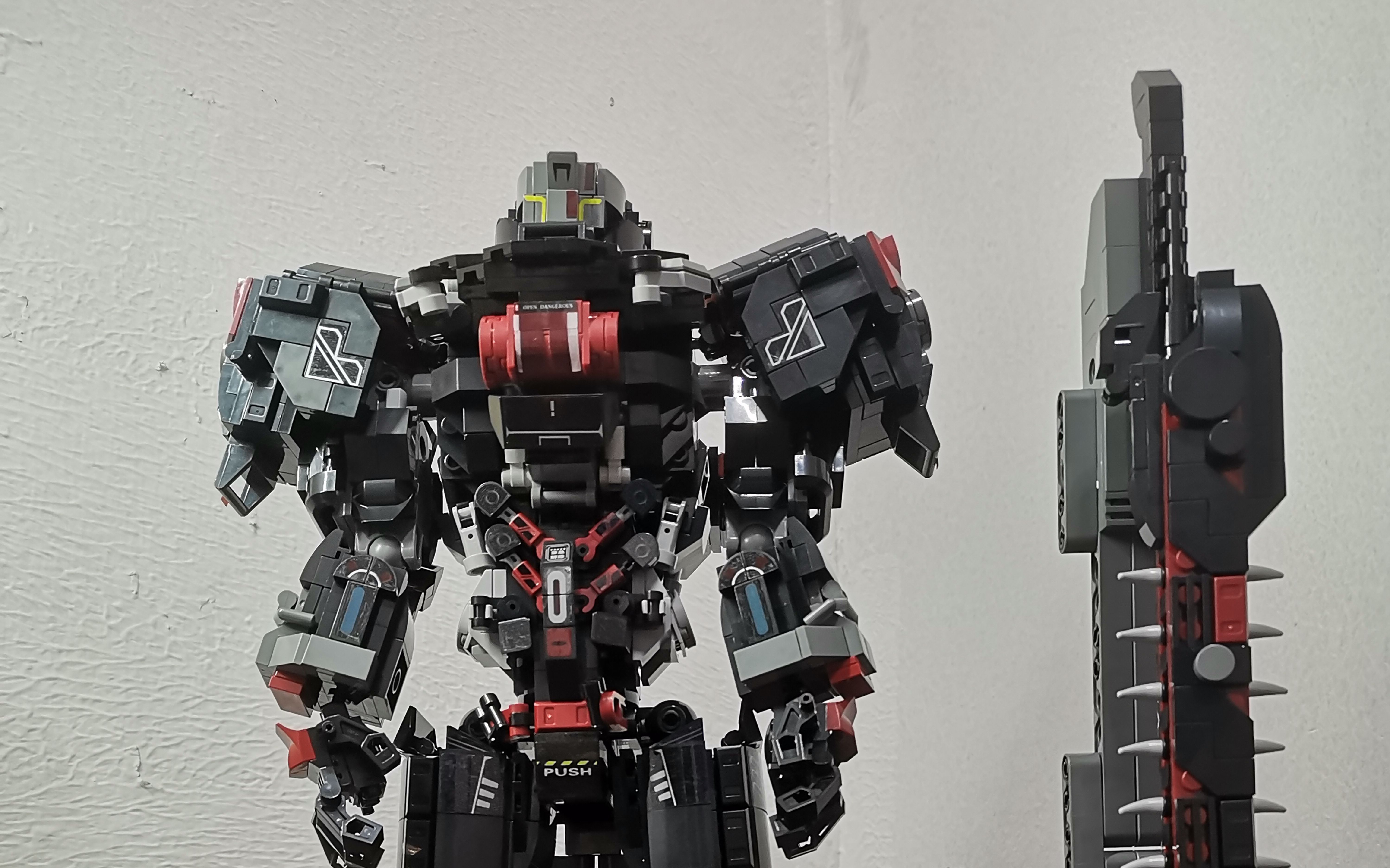 《灵笼》马克 重立体破晓积木 拼装