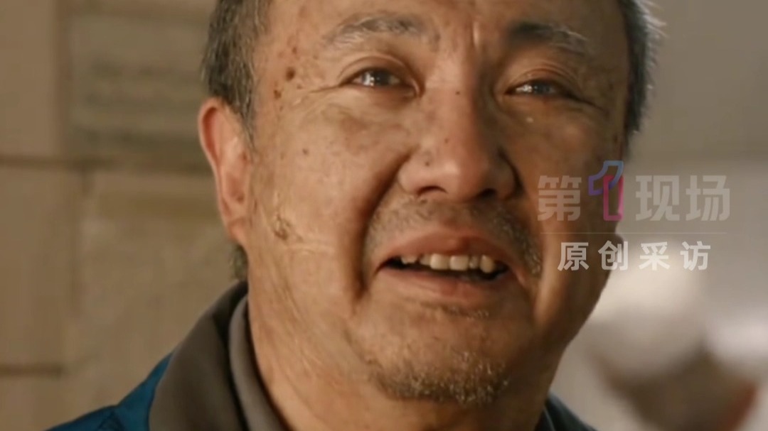 《欢迎来龙餐馆》深圳路演 观众喊话沈腾：多拍电影 少上综艺 台下粉丝当场反驳：不行！ 主持人现场调解：希望劳逸结合