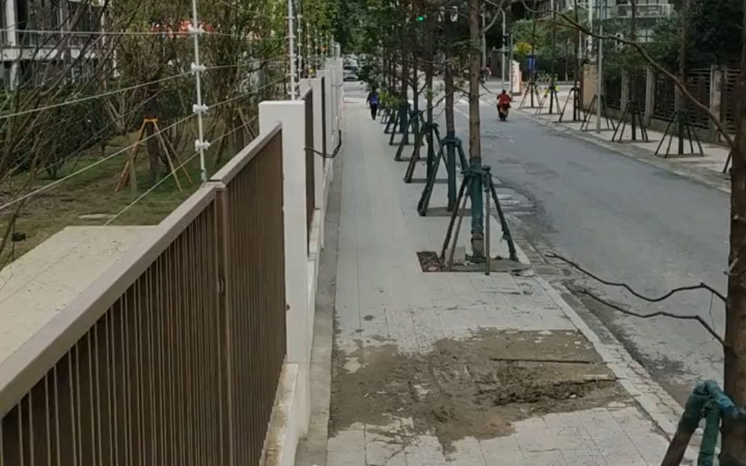 围墙电子围栏厂家 安装中