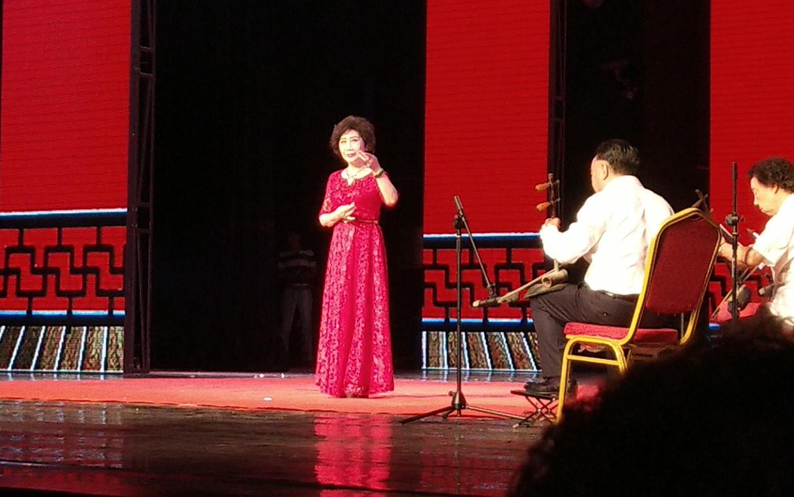 京剧《怜香伴》选段     演唱:薛亚萍          (泰安泰山大剧院9月8