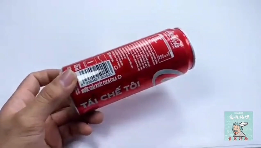 如何用易拉罐制作机器人划桨小船#幼儿简单科技小制作#我爱发明我爱