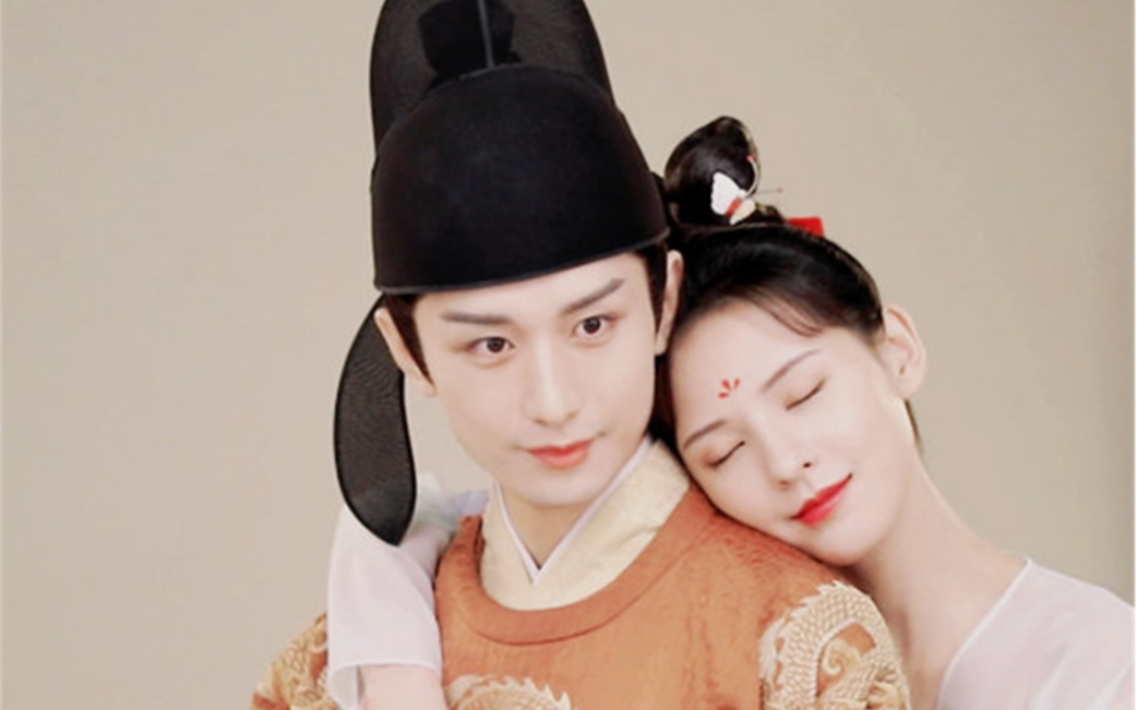 与君歌》傲娇陛下与他的小兔子女臣之间的甜蜜混剪(成毅*张予曦)
