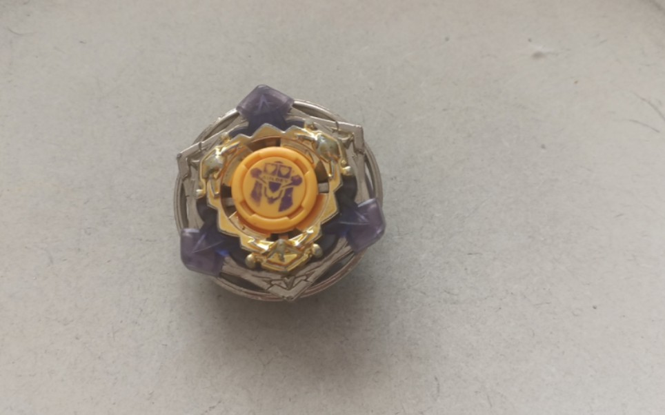 【巨岩星盾】最初的守护者 陀螺对战