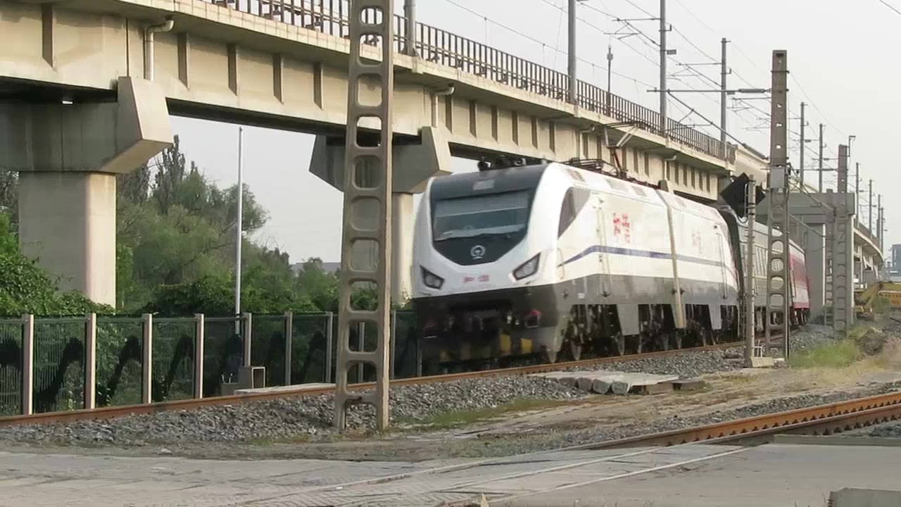 hxd1g hxd3g牵引客运车底环铁试车_趣味科普人文_科技_bilibili_哔哩