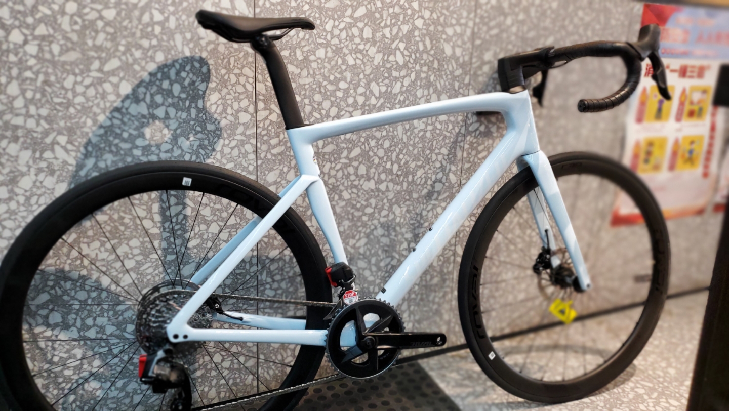 闪电23款tarmac sl7梦幻蓝白色