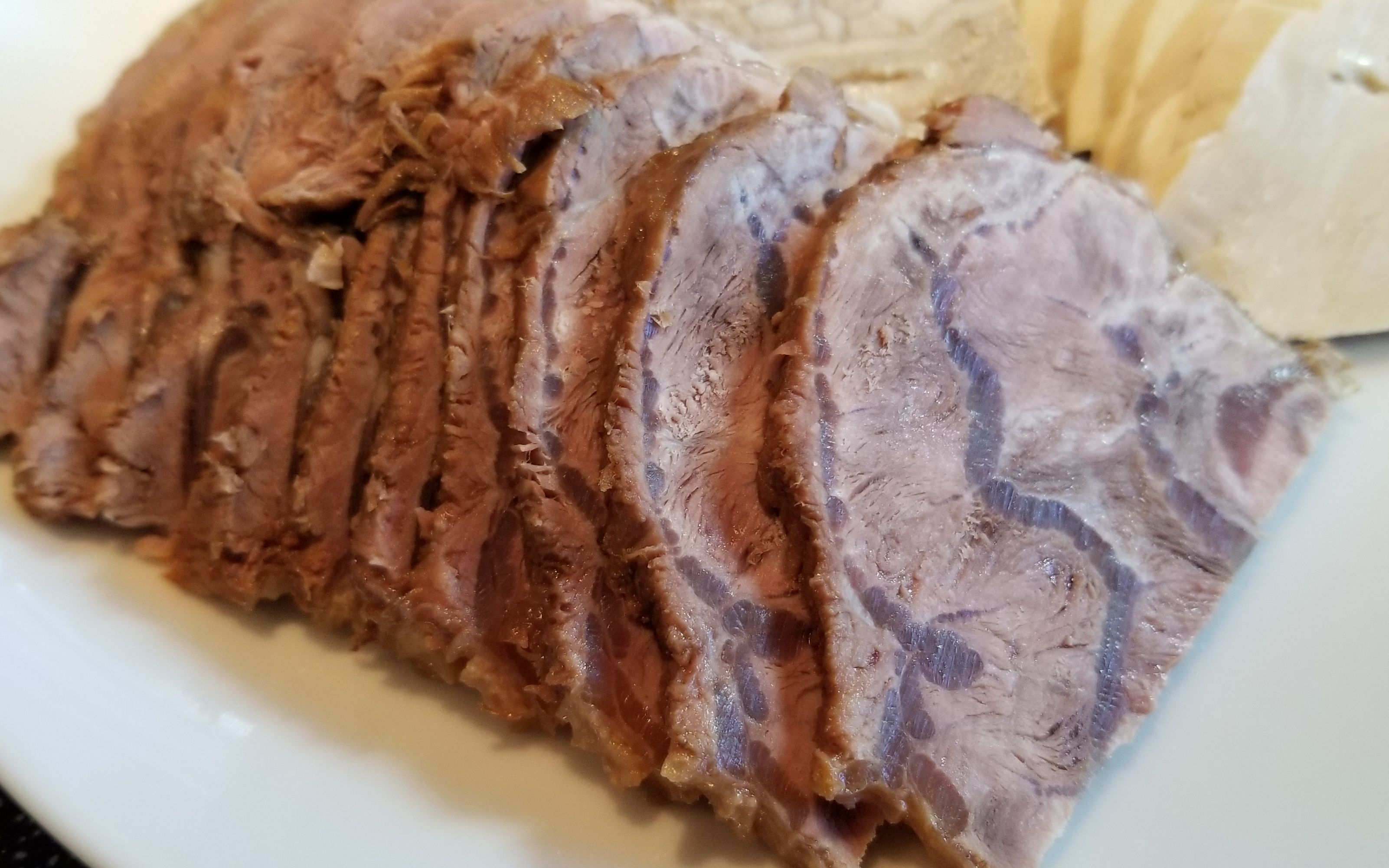 beef shank stew with spices and soy bean paste 酱牛肉