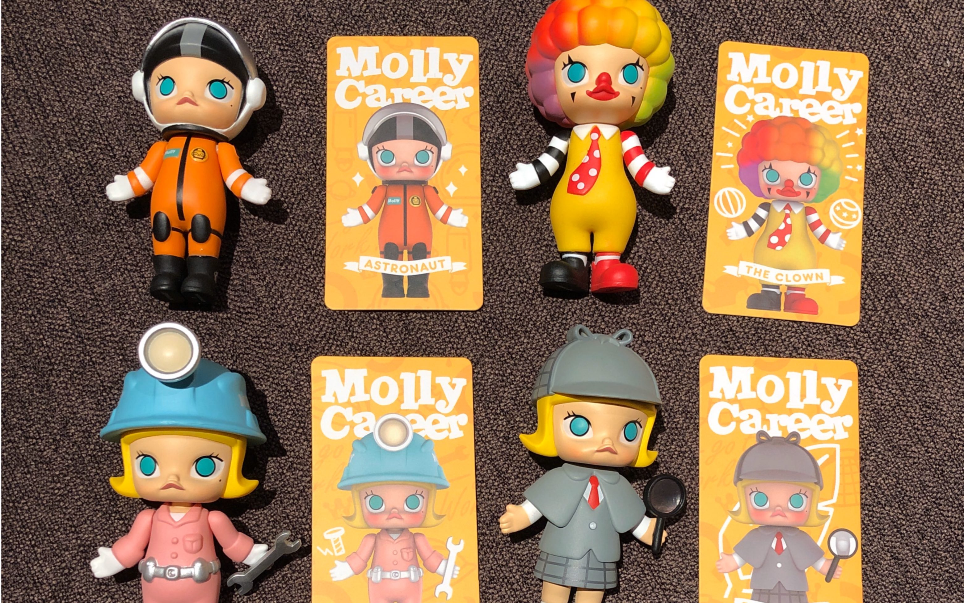 泡泡玛特拆箱-molly职业2