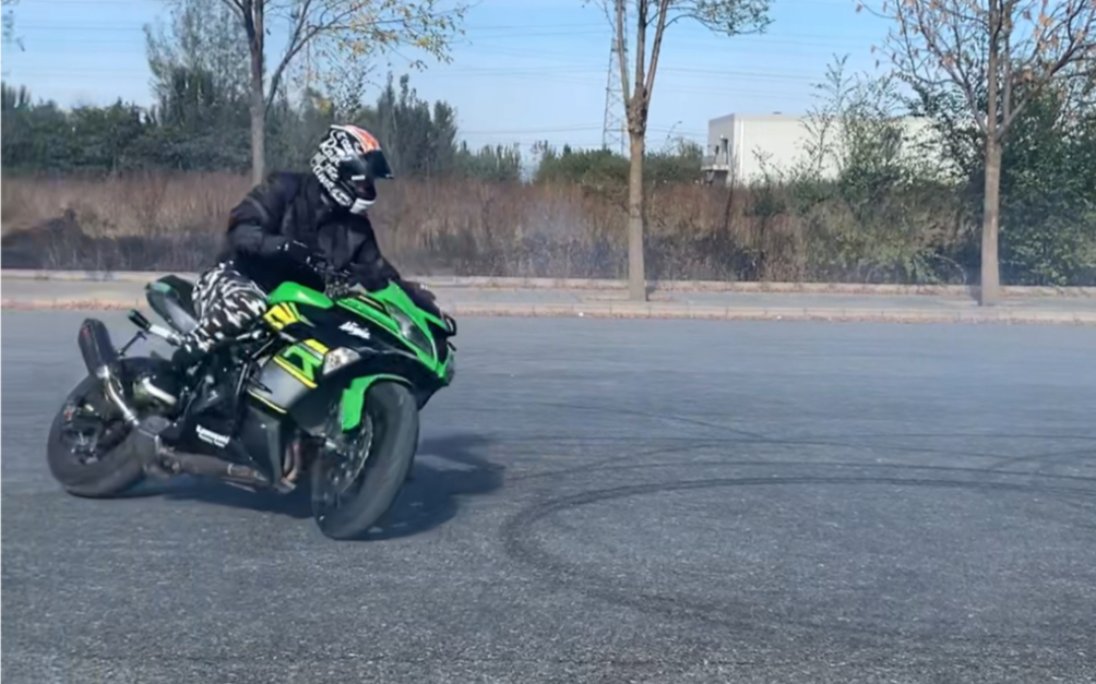 川崎特技636漂移练习,恐怖值直接拉满