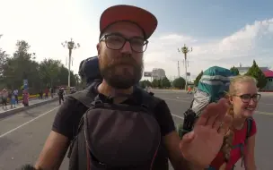 Download Video: [youtub搬运]外国情侣徒步旅行穿越新疆  Hitch Hikers in Xinjiang Province, China