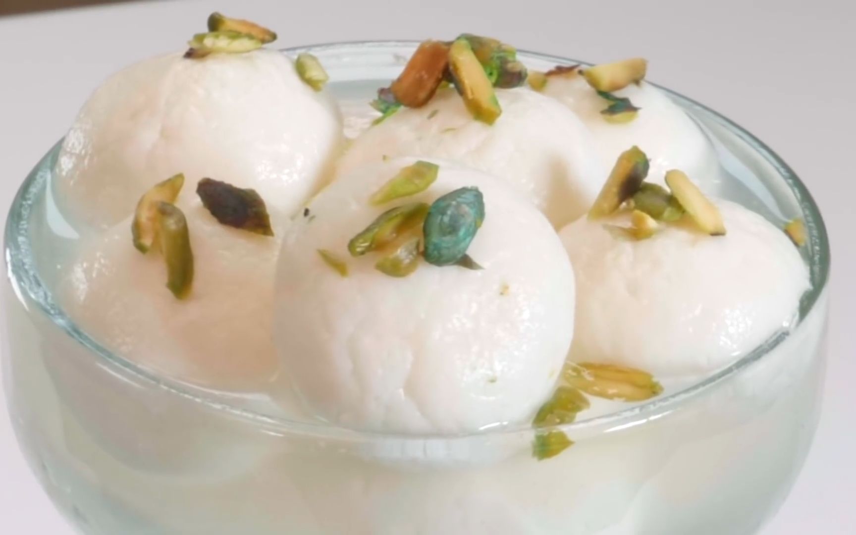 印度大娘的rasgulla蜜汁白汤圆