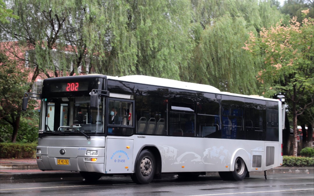 『凌空路-安宁』随手拍#18:昆山公交202路zk6100hnga9运营实录_哔哩