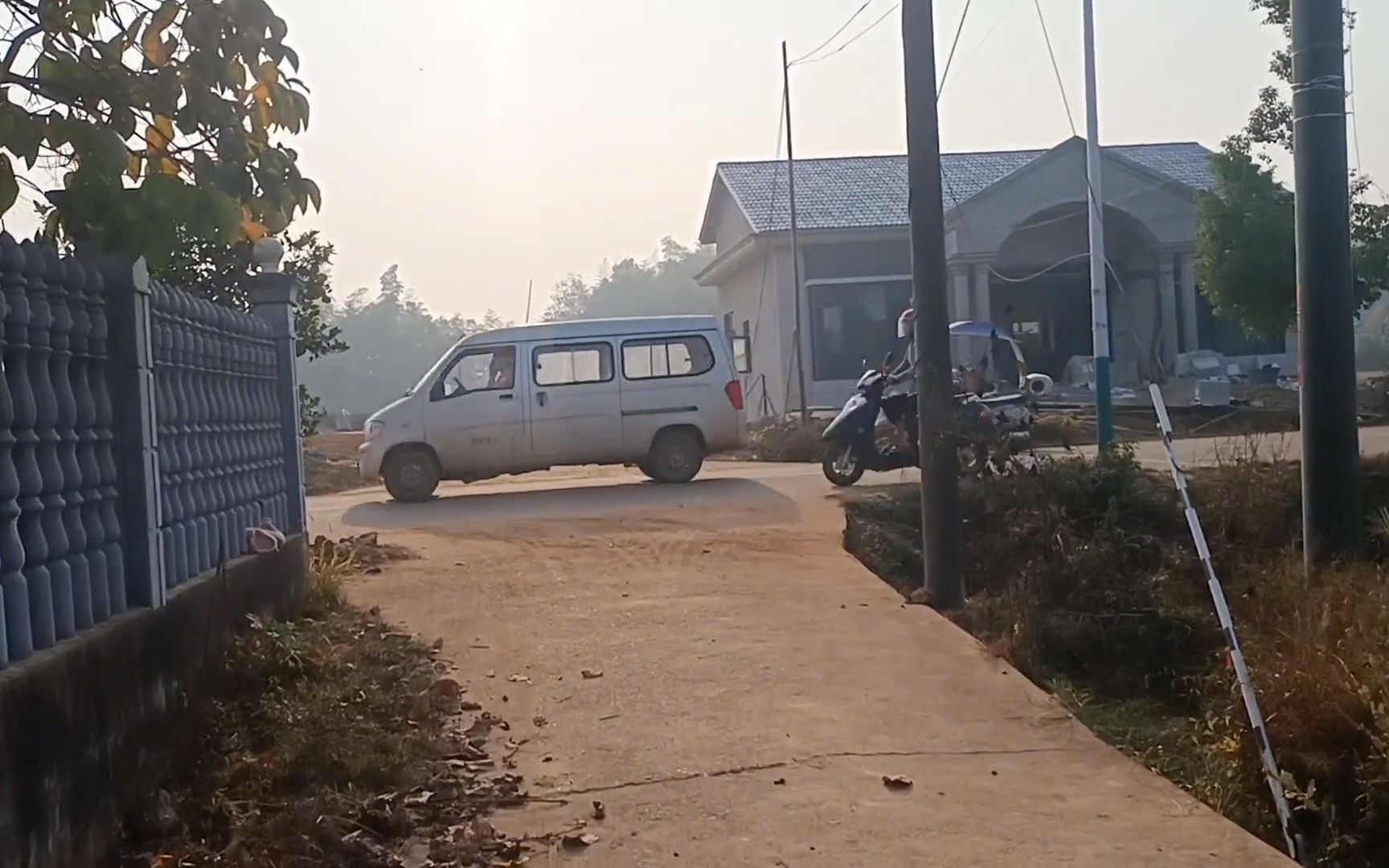 湖南水泥跌价太厉害,看现在多少钱一袋?建房的人太幸运哔哩哔哩bilibili