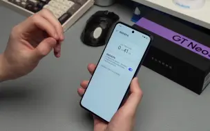 Download Video: 真我GT Neo5开箱上手，240W快充爽嘛？