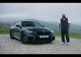 Video herunterladen: Chris Harris Drives The BMW M2 | Never Judge A Book By Its Cover