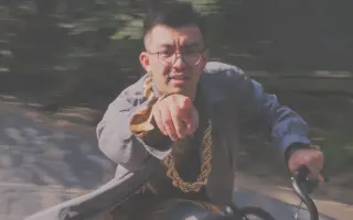 你有劳斯莱斯我有共享单车——正哥带你骑单车飞