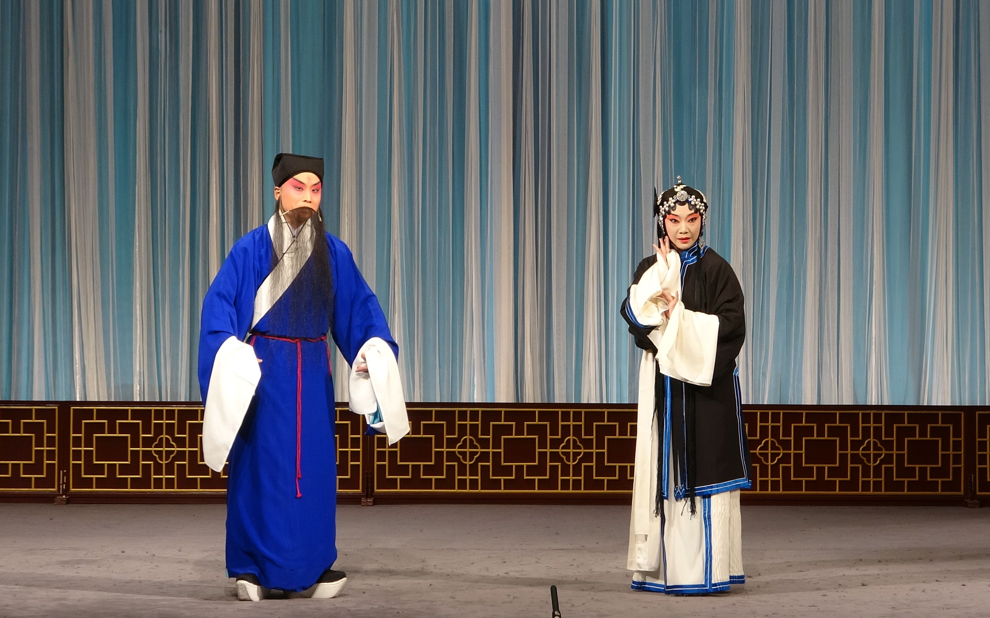 饰 罗敷,北京戏曲职业学院优秀青年教师李末 饰 秋胡,北京京剧院优秀