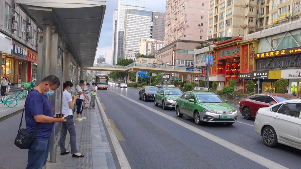 成都公交红星路四段站