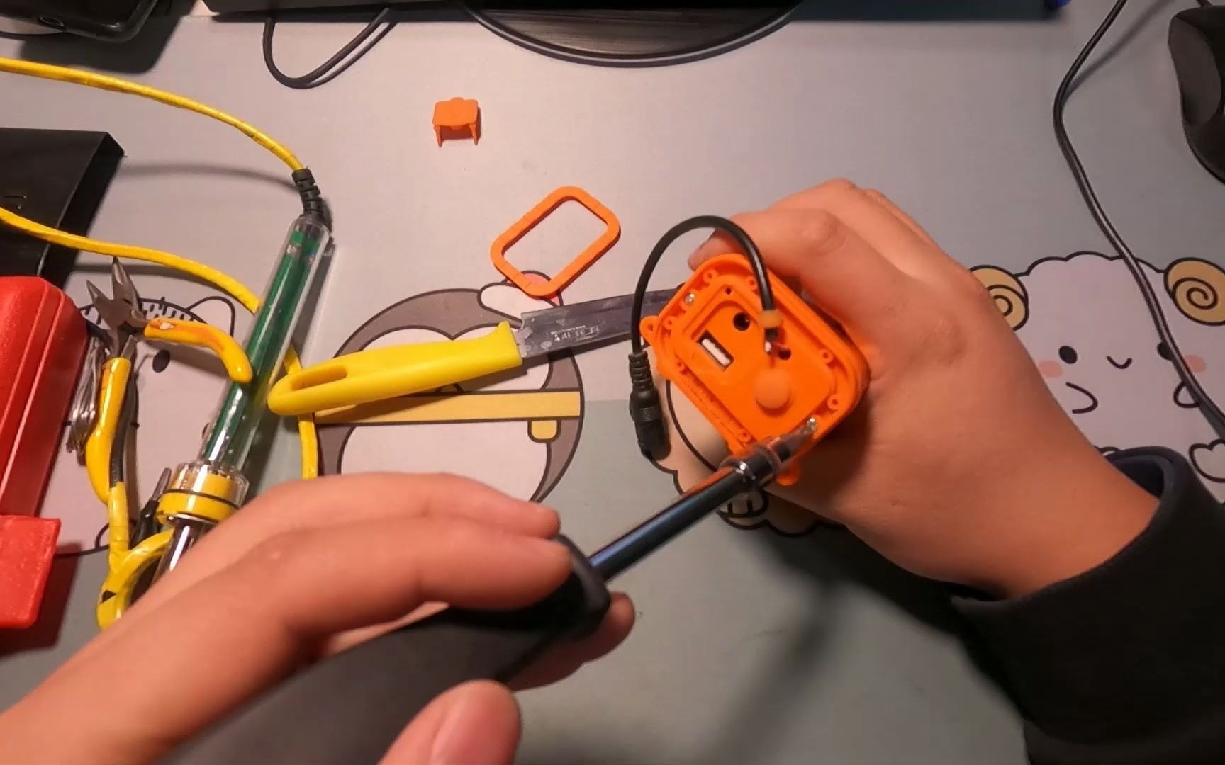 活动作品接一根线维修头灯重见光明成就满满