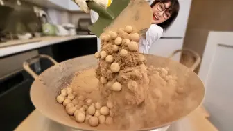 炸裂！她真的炒了一锅土吃！
