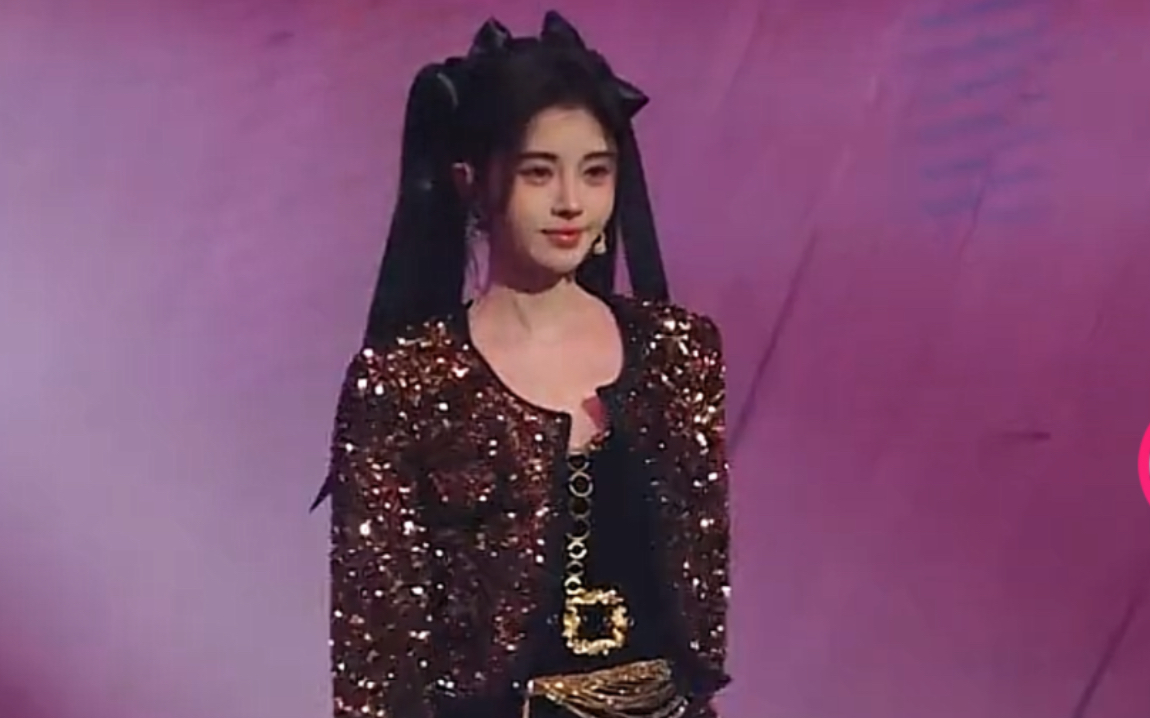 鞠婧祎双马尾辣妹