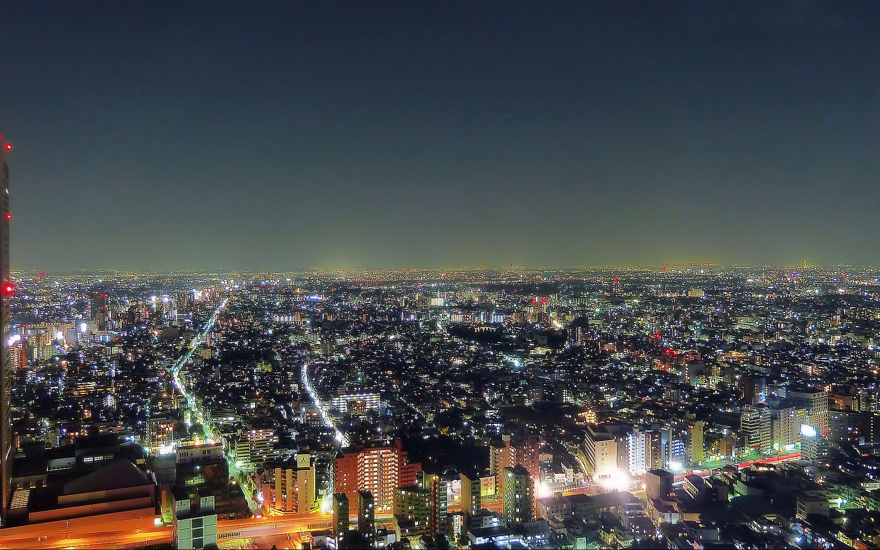 【4k】羽田機場起飛鳥瞰東京夜景 羽田空港離陸と東京の夜景 haneda