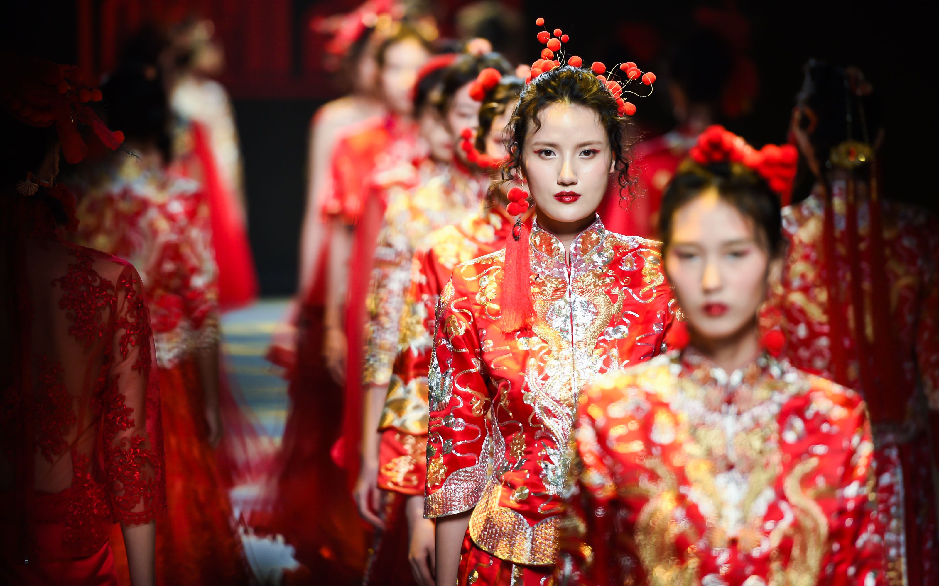 广东时装周 小茹裙褂