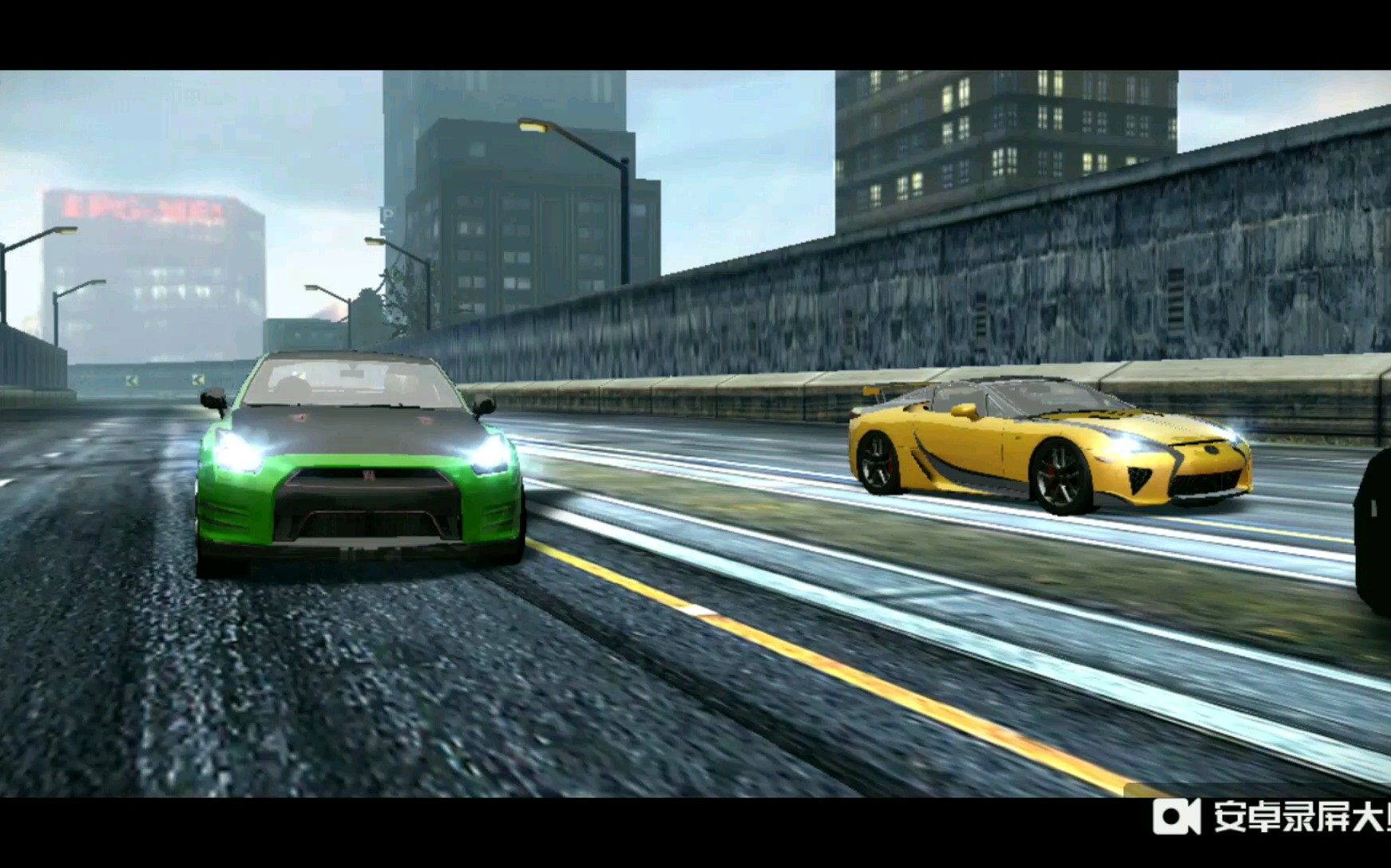 【锦里/极品飞车17手游】今天我gtr就是要锤爆你lfa!